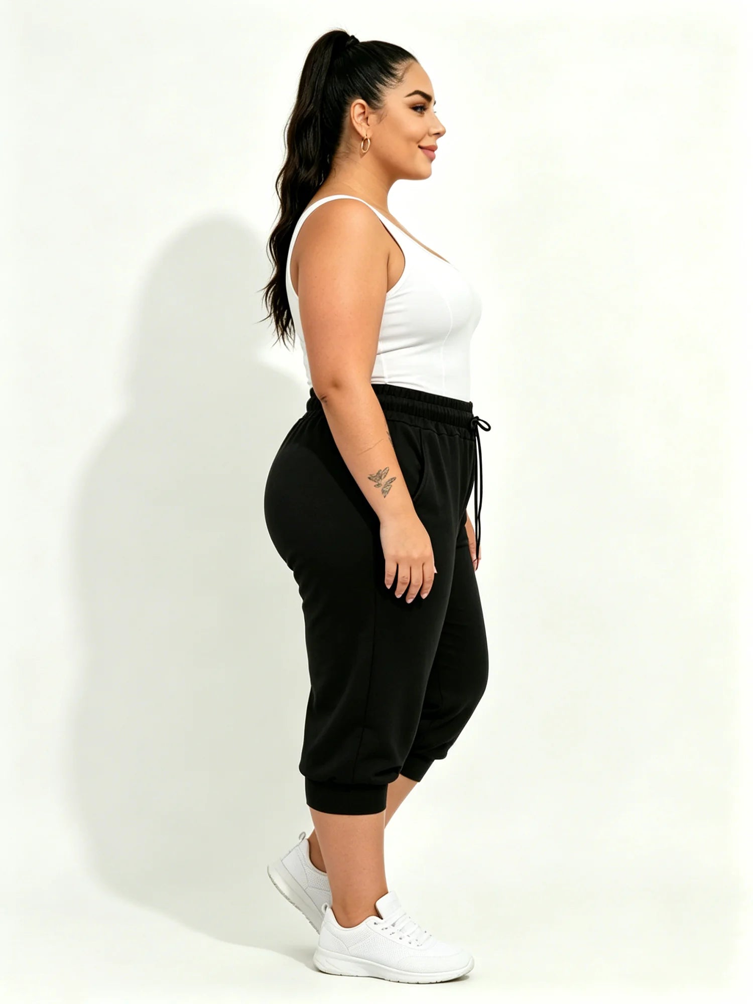 Plus Size Jogger Women's Jogger Track Cuff Sweatpants with Pockets for Yoga, Workout Women's Capri Pocket Sweatpants