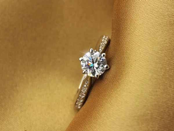 Anillo de plata de ley 925 con seis garras para mujer | Turmalina y circonita | Joyería de novia clásica