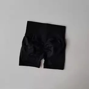 Peach Hip Lifting Sports Shorts – Women's High Waist Seamless Yoga Shorts