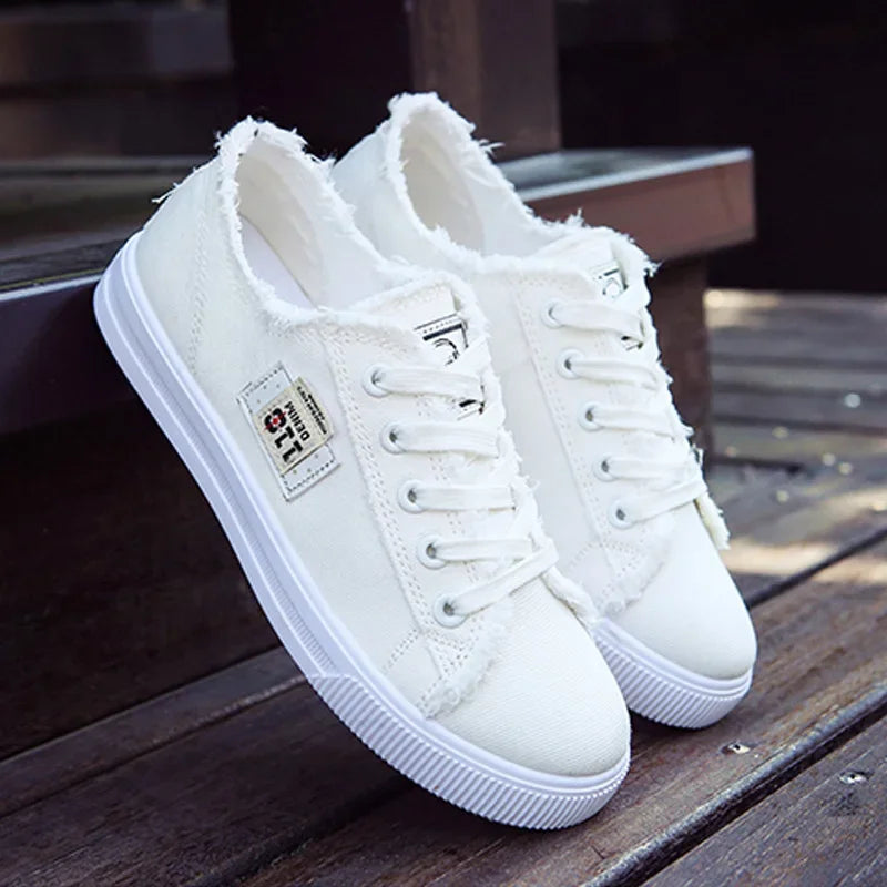 Women's Low-Top Canvas Sneakers – Lace-Up Flat Board Shoes for Spring & Summer