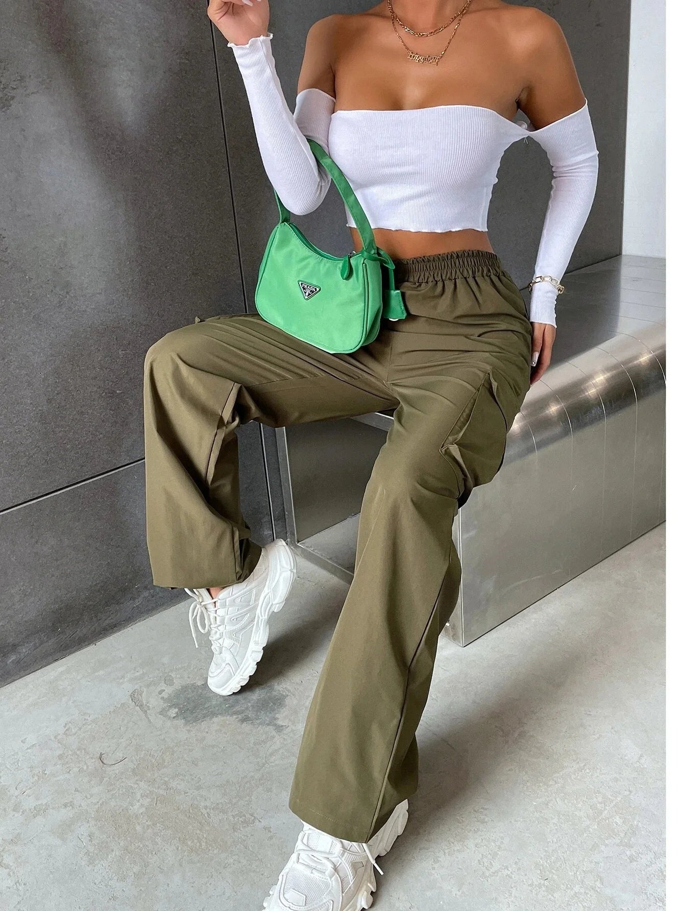 High Waist Baggy Cargo Joggers – Straight Leg Oversized Trousers for Women