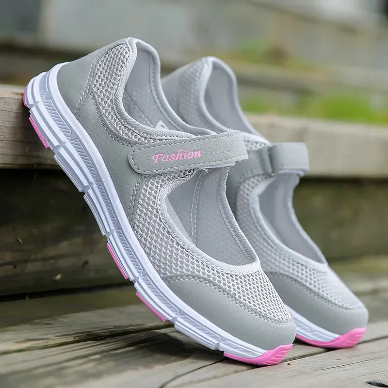 Women's Breathable Mesh Sneakers – Lightweight Vulcanized Walking & Work Shoes