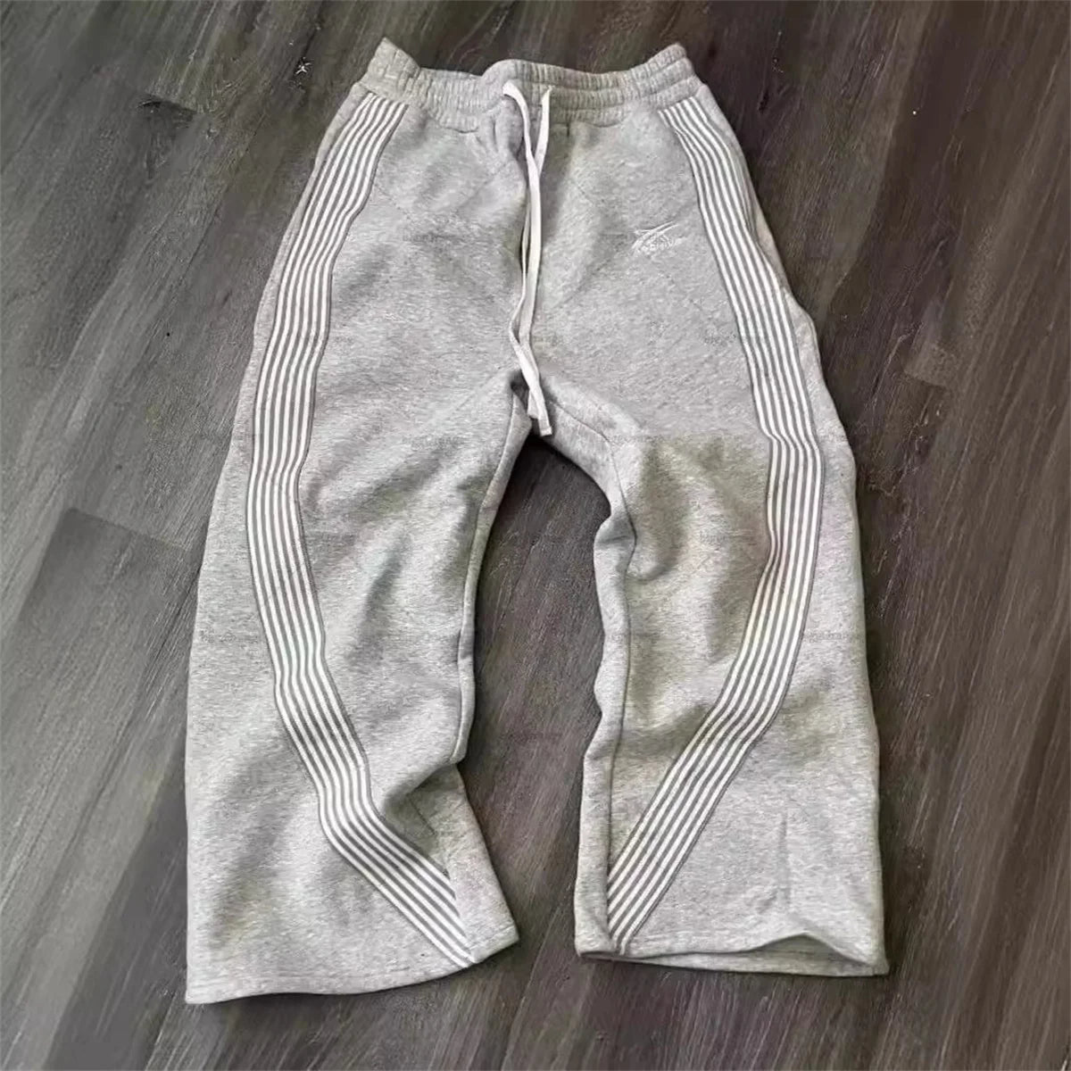 Y2K Wide Leg Cargo Sweatpants – Drawstring Jogger Pants for Women & Men