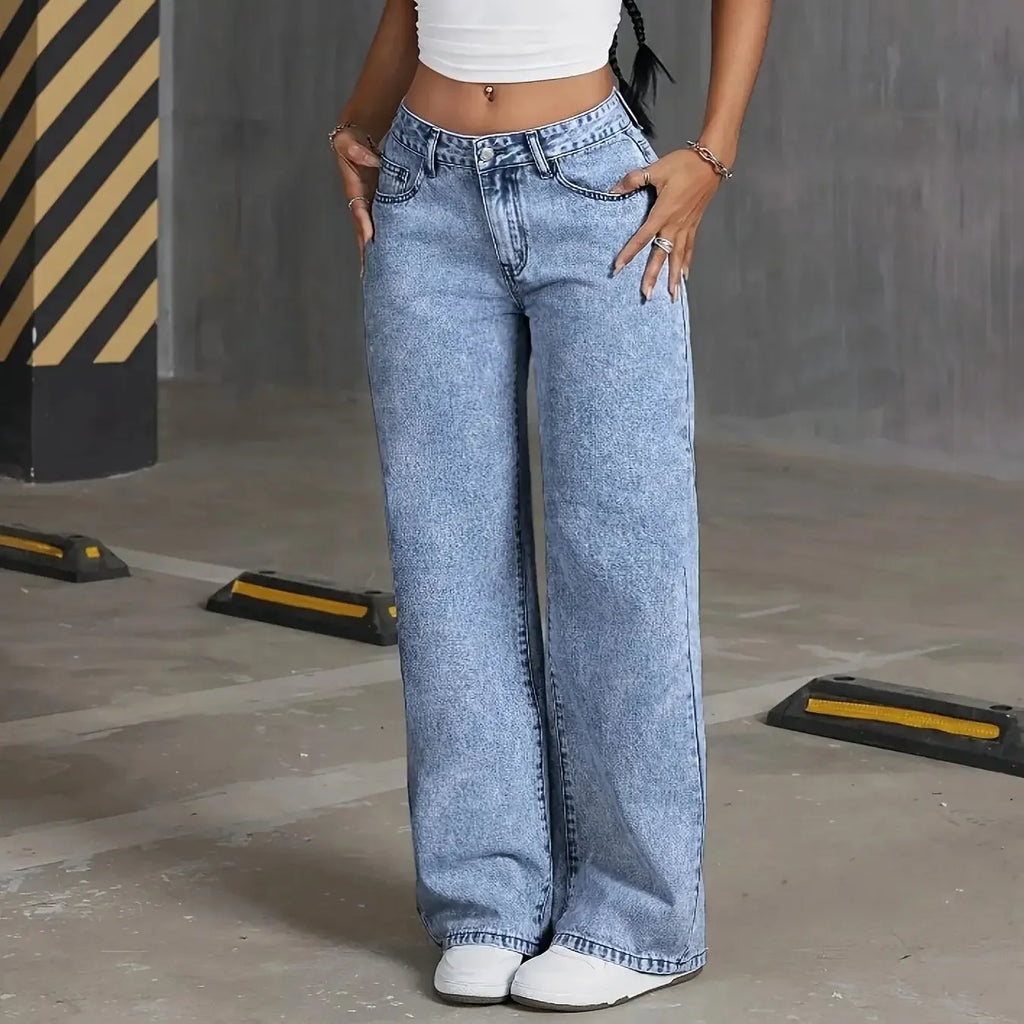 Bow Embroidered Wide-Leg Jeans – Light Blue