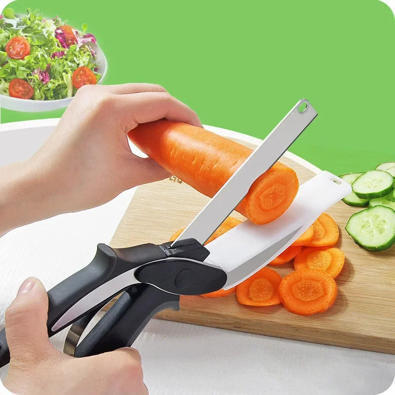 2-in-1 Kitchen Scissors with Built-In Cutting Board